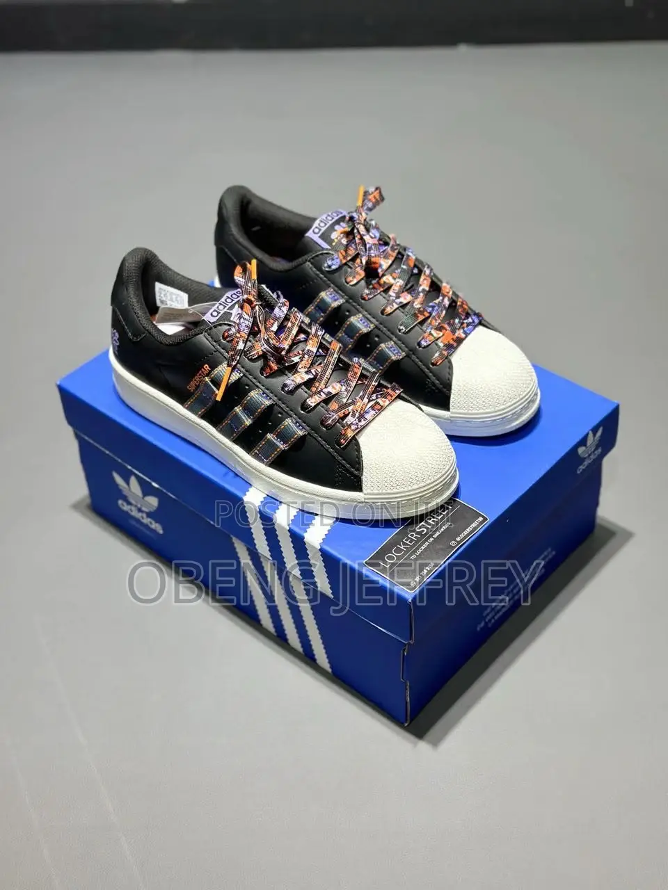Original Adidas Superstar Core Black / White