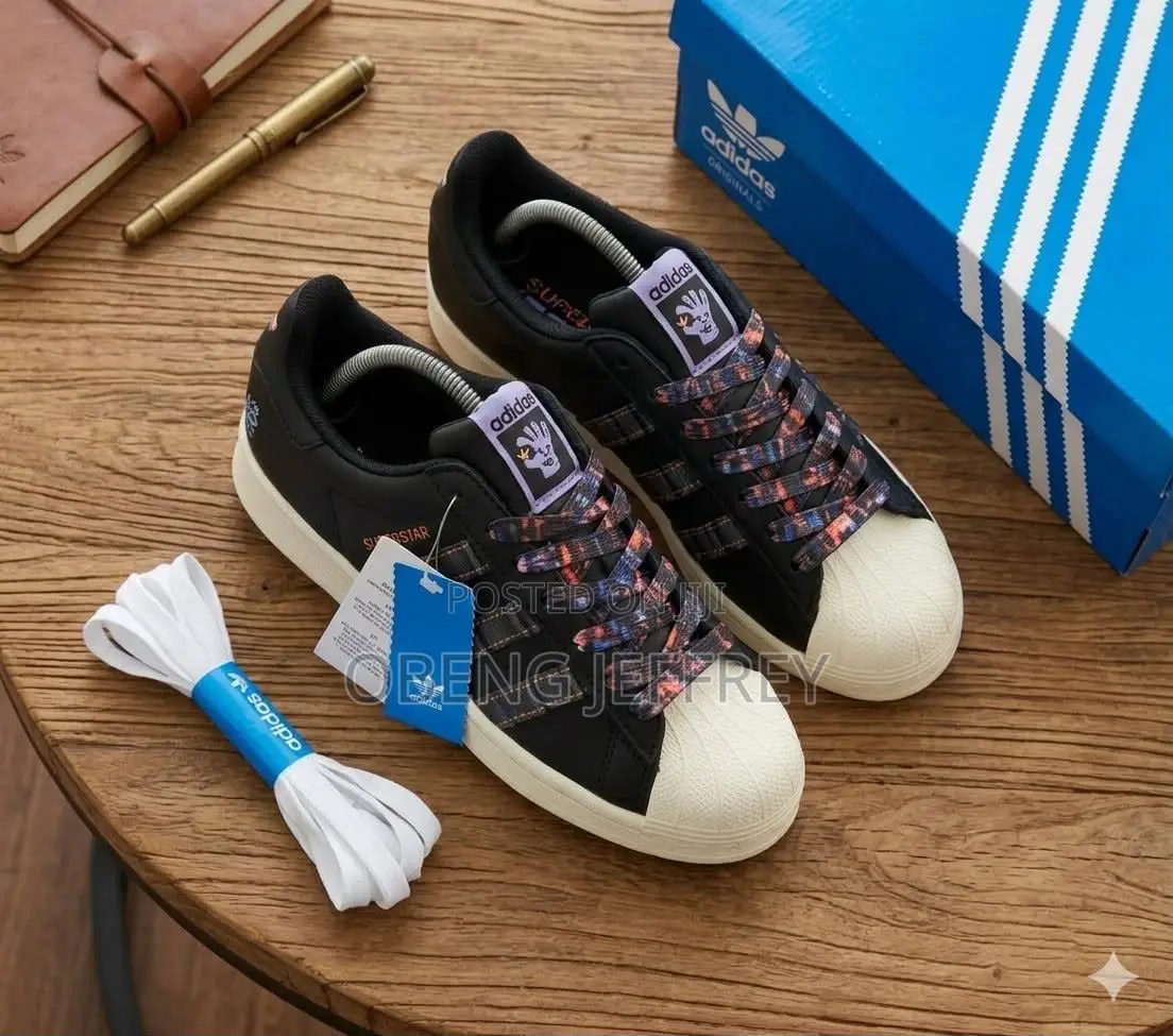 Original Adidas Superstar Core Black / White