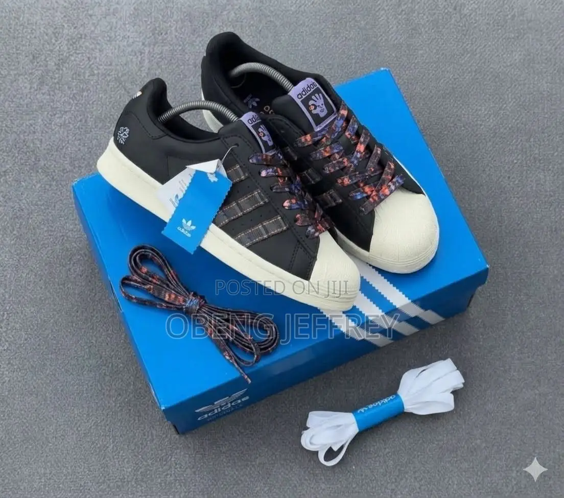 Original Adidas Superstar Core Black / White