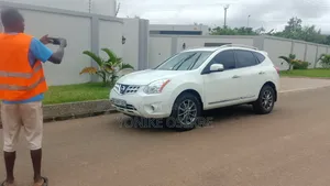 Nissan Rogue 2014 White