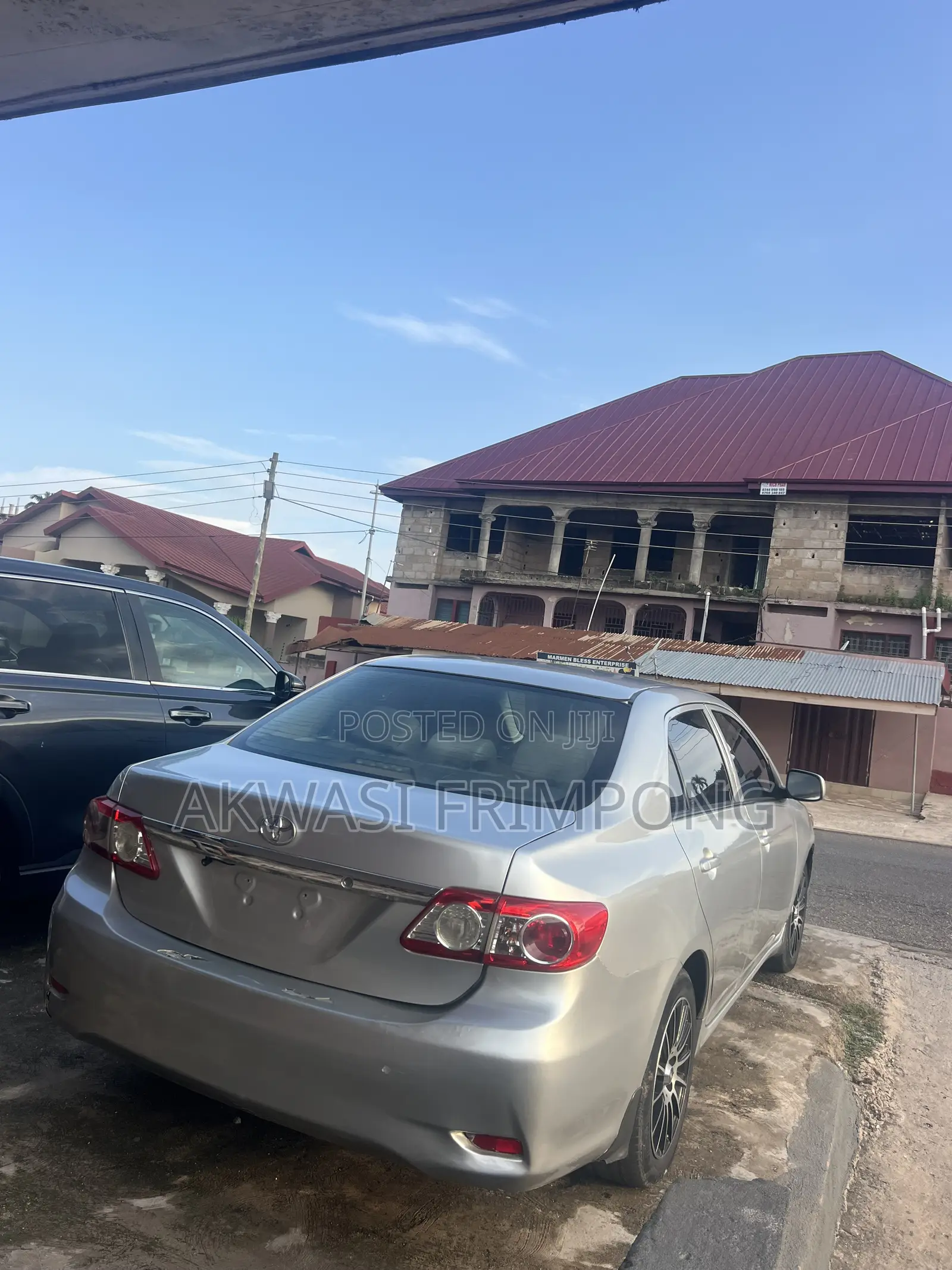 Toyota Corolla LE 4dr Sedan (1.8L 4cyl 4A) 2013 Silver