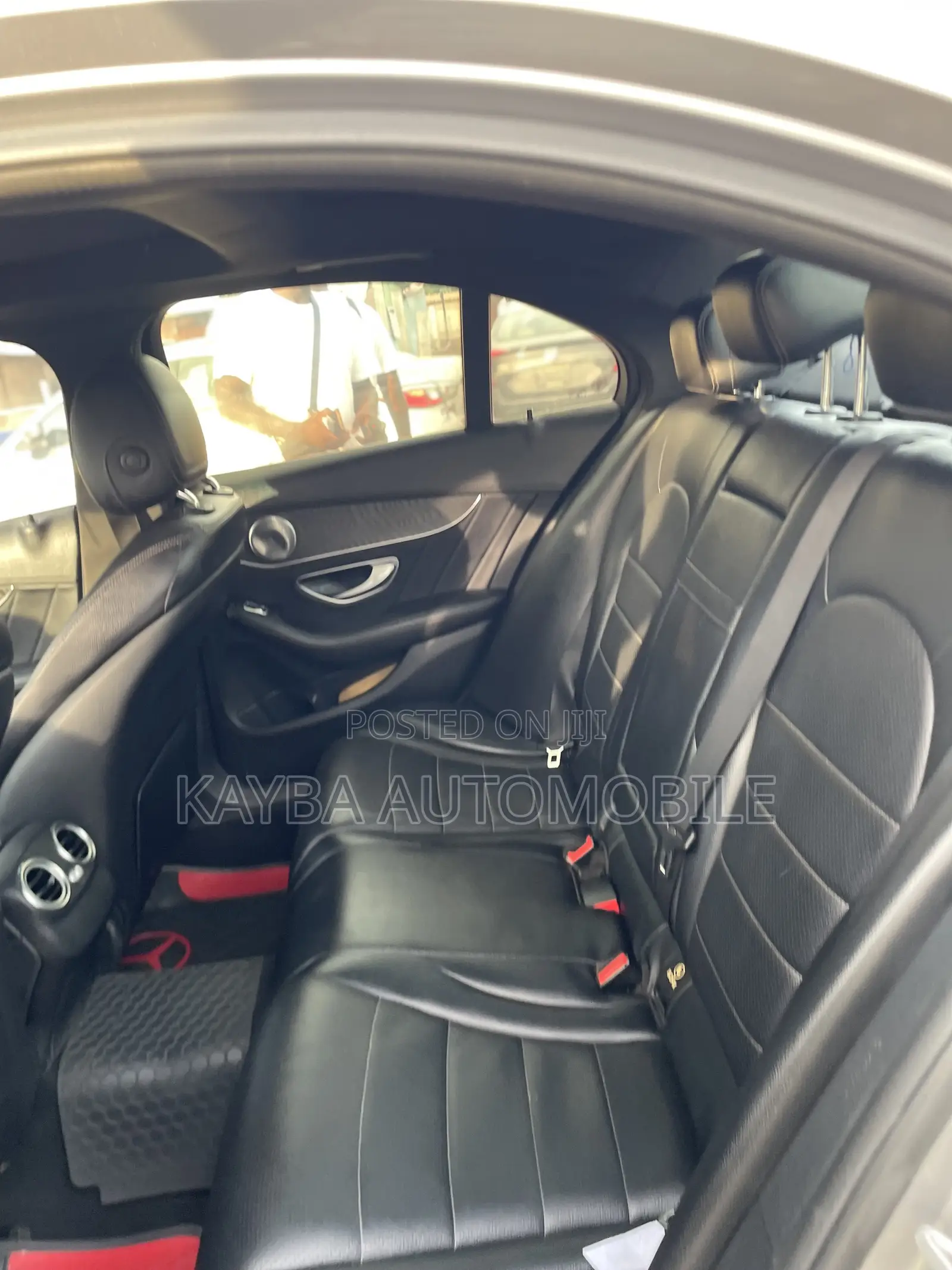 Mercedes-Benz C300 2016 Gray
