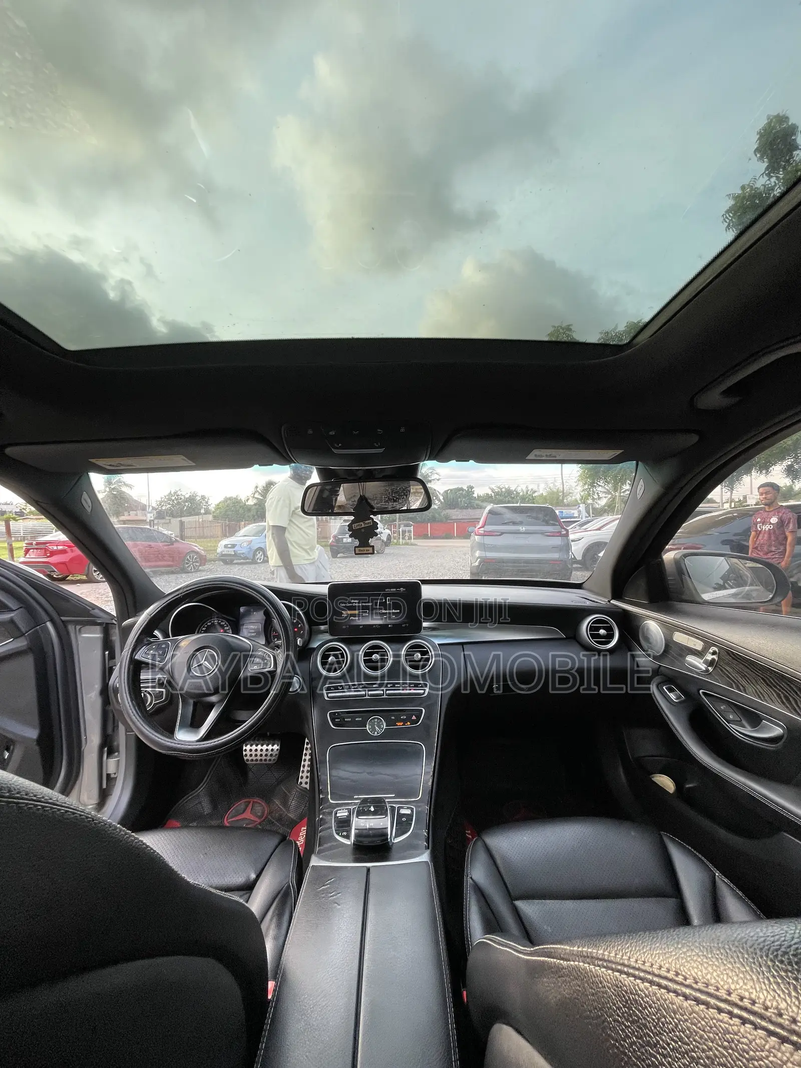 Mercedes-Benz C300 2016 Gray