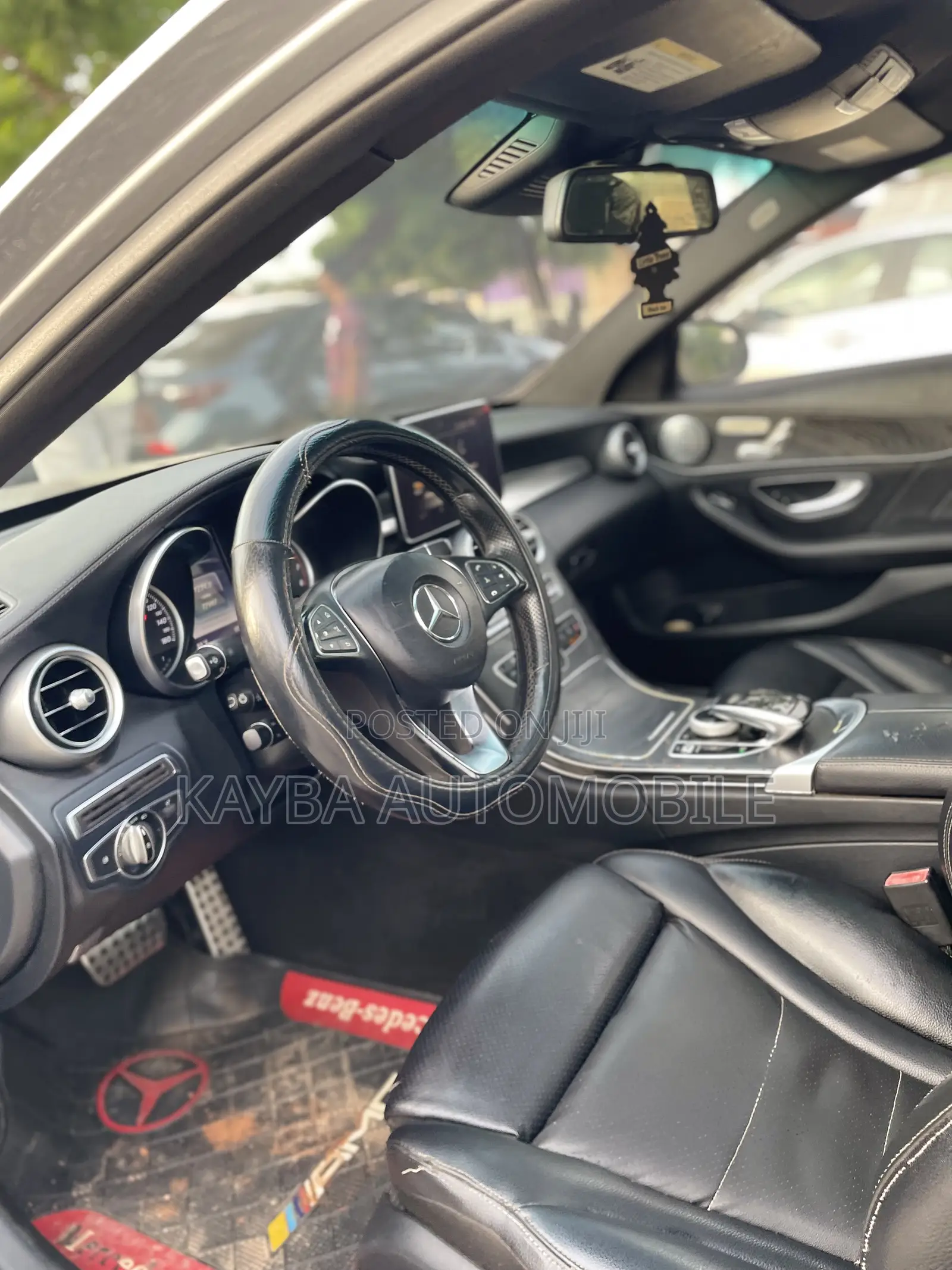 Mercedes-Benz C300 2016 Gray