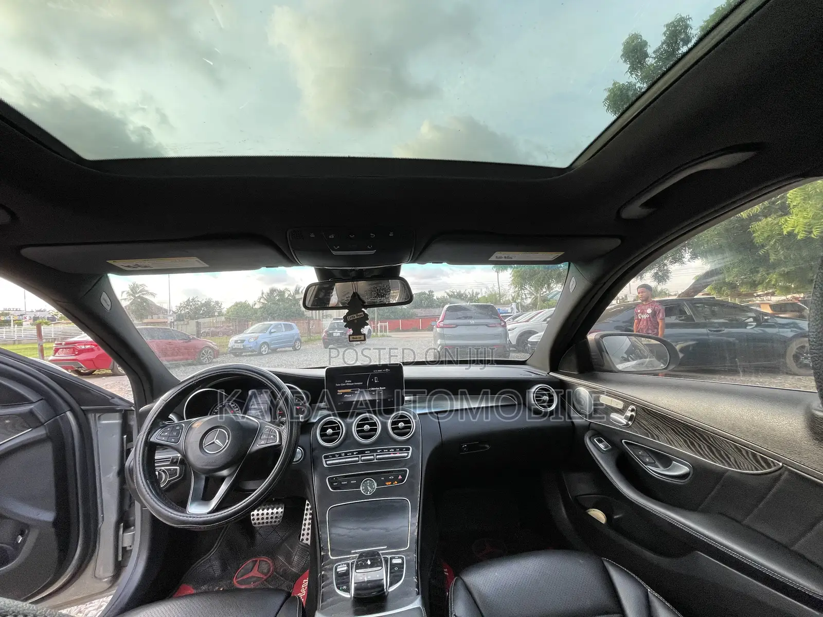 Mercedes-Benz C300 2016 Gray