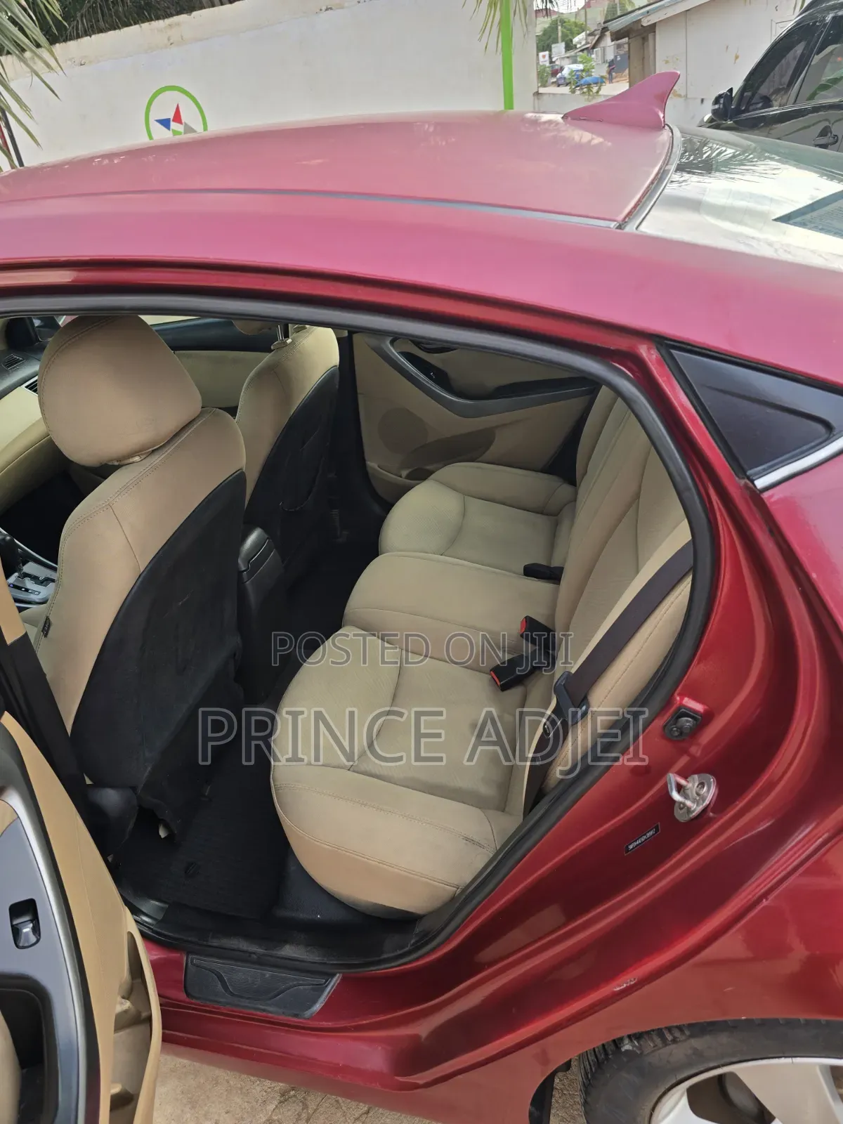 Hyundai Elantra 2013 Red