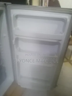 Bruhm Fridge