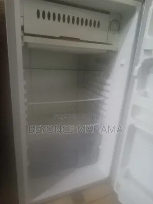 Bruhm Fridge