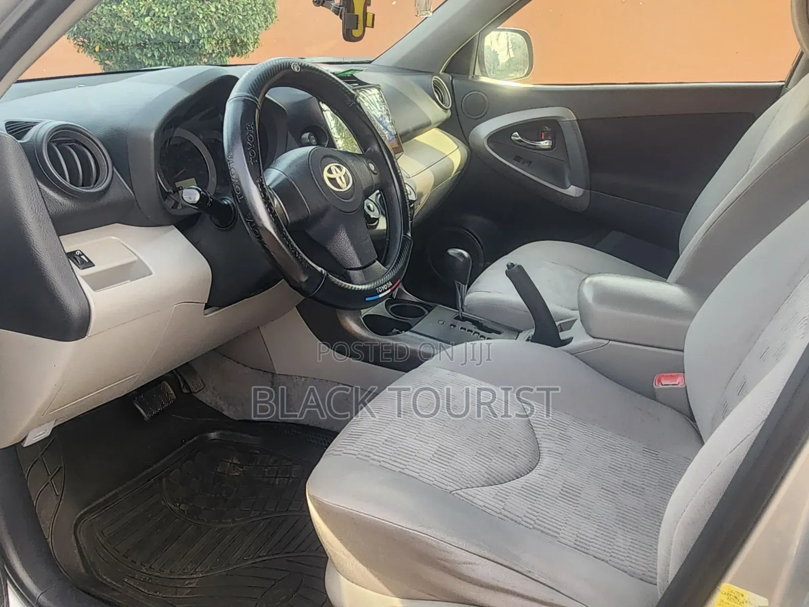 Toyota RAV4 2.5 4x4 2011 Gray