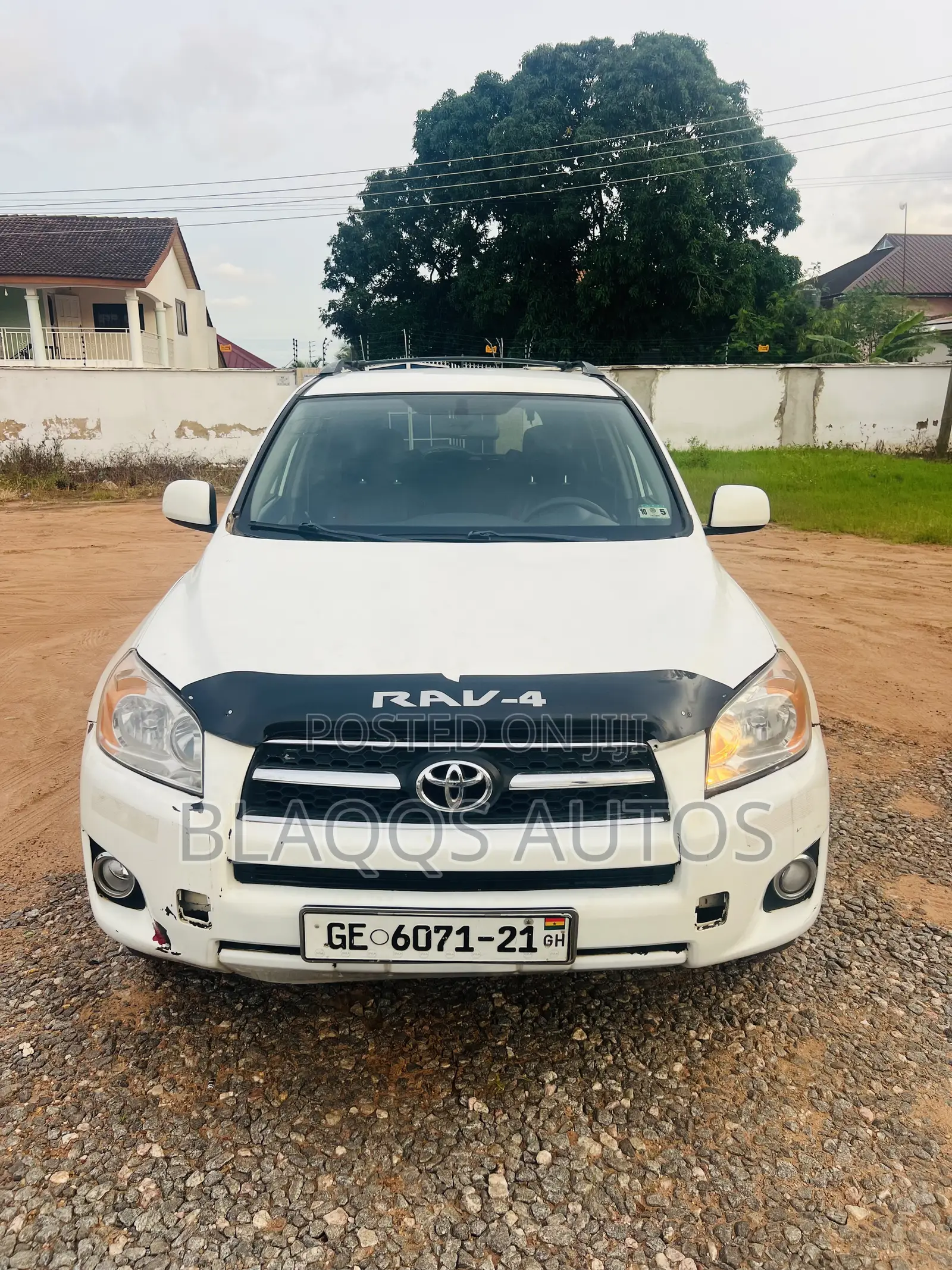 Toyota RAV4 2010 White