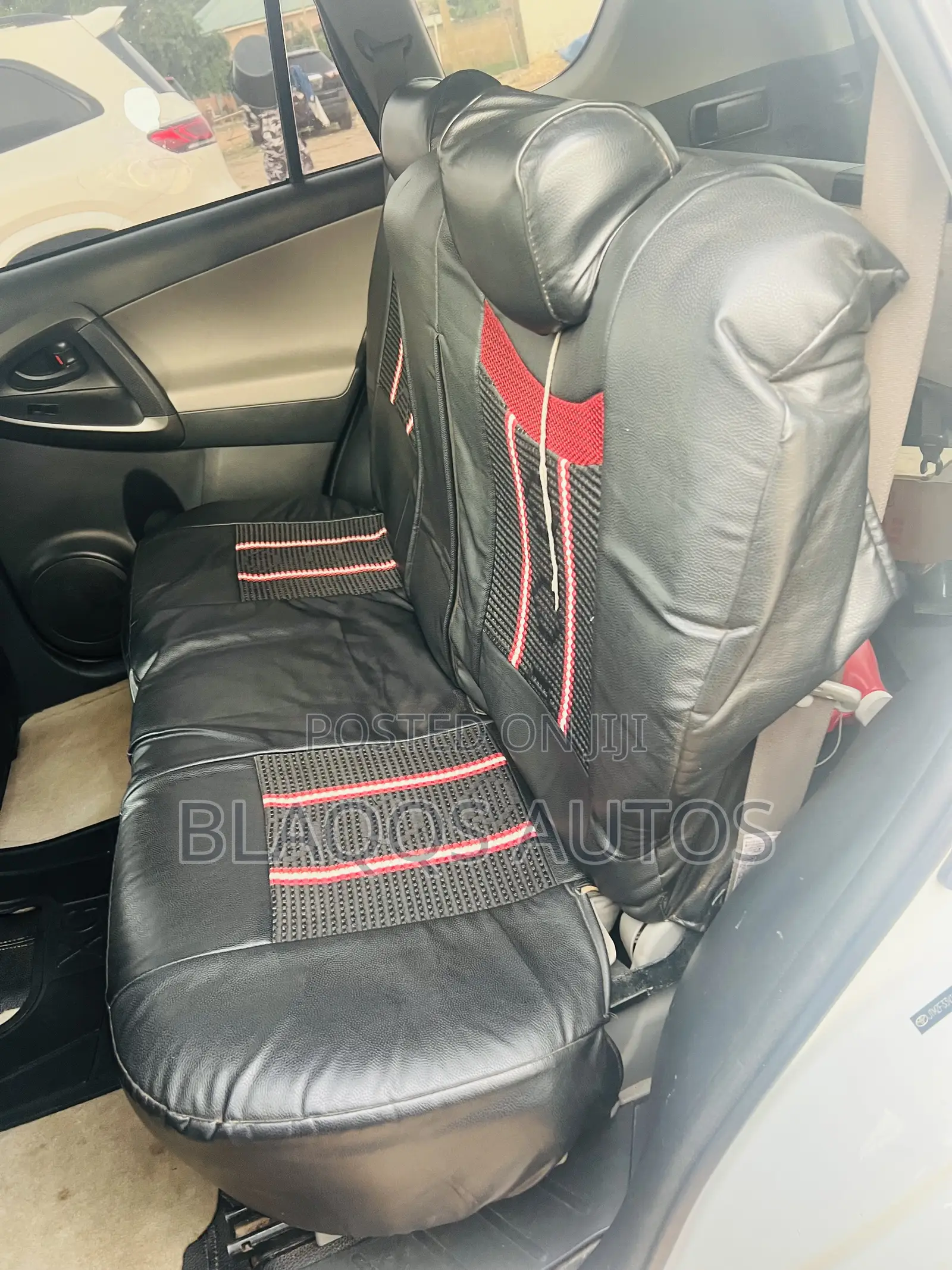 Toyota RAV4 2010 White