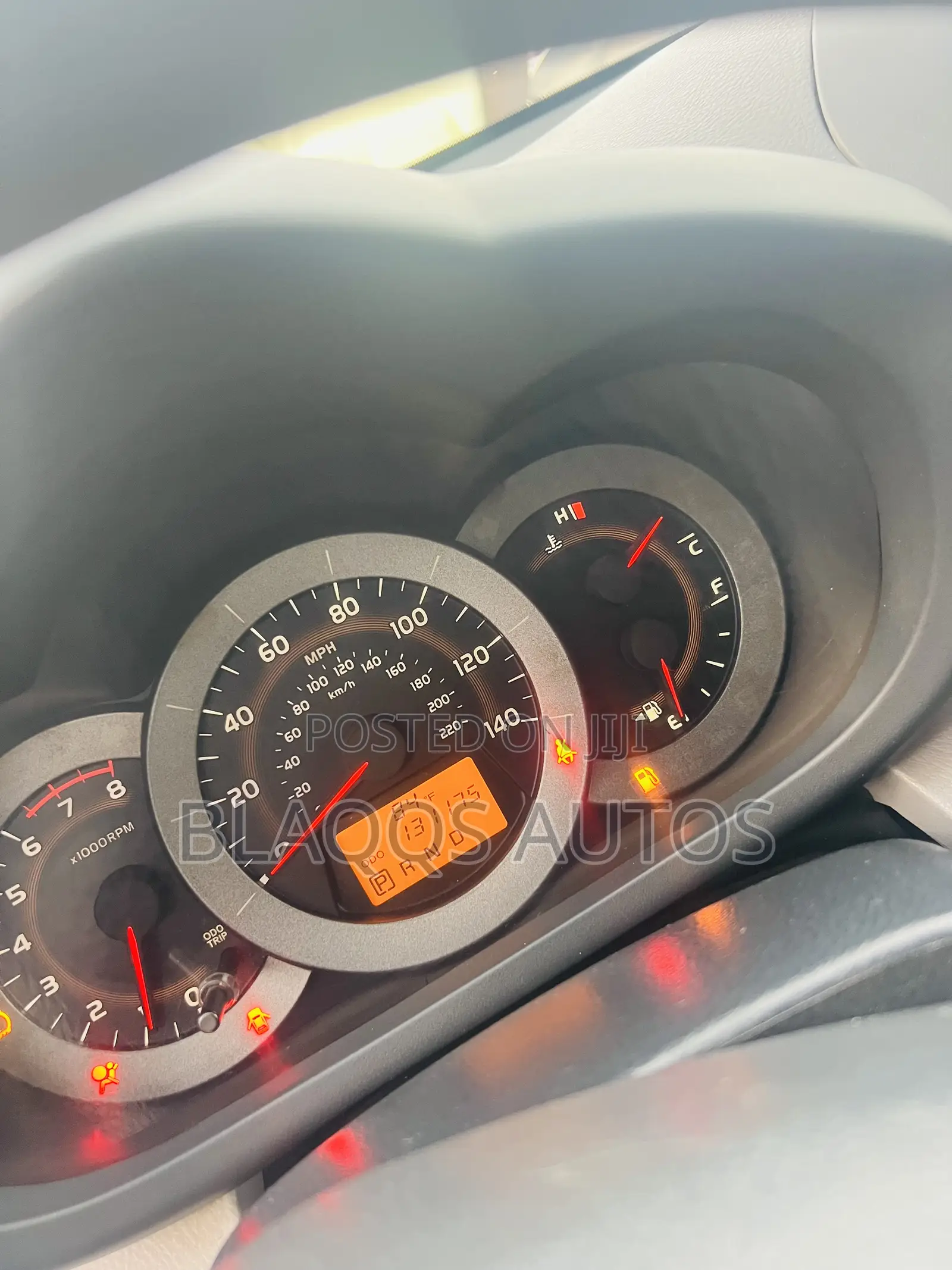 Toyota RAV4 2010 White