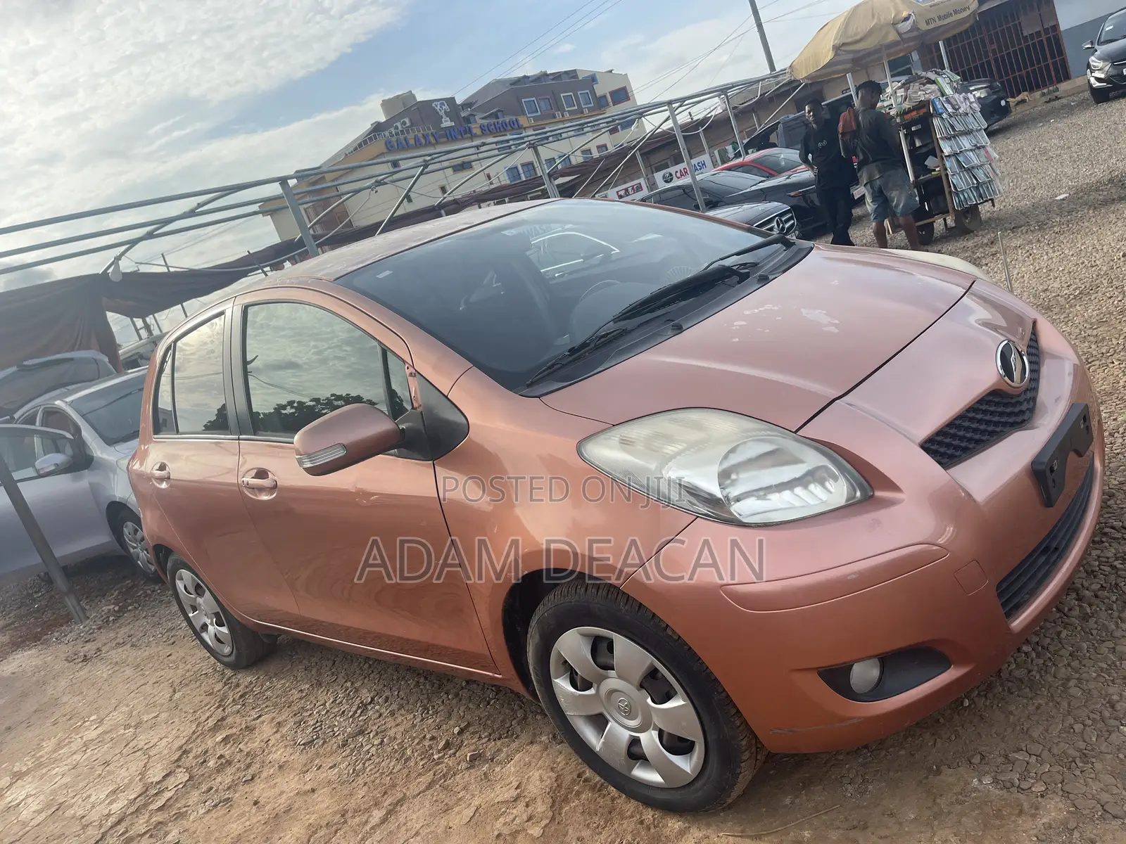 Toyota Vitz 2010