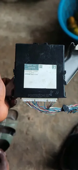 Toyota Vitz 2012 Smart Key BCM