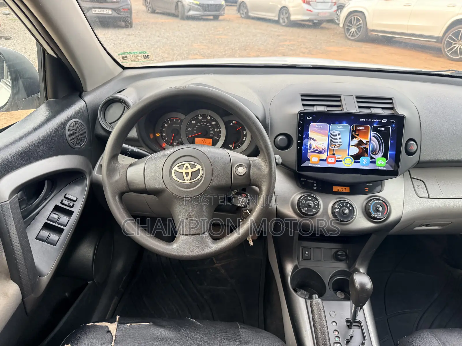 Toyota RAV4 2009 White