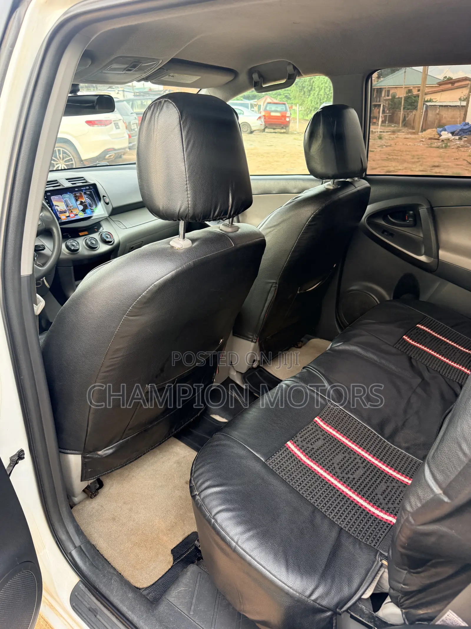 Toyota RAV4 2009 White