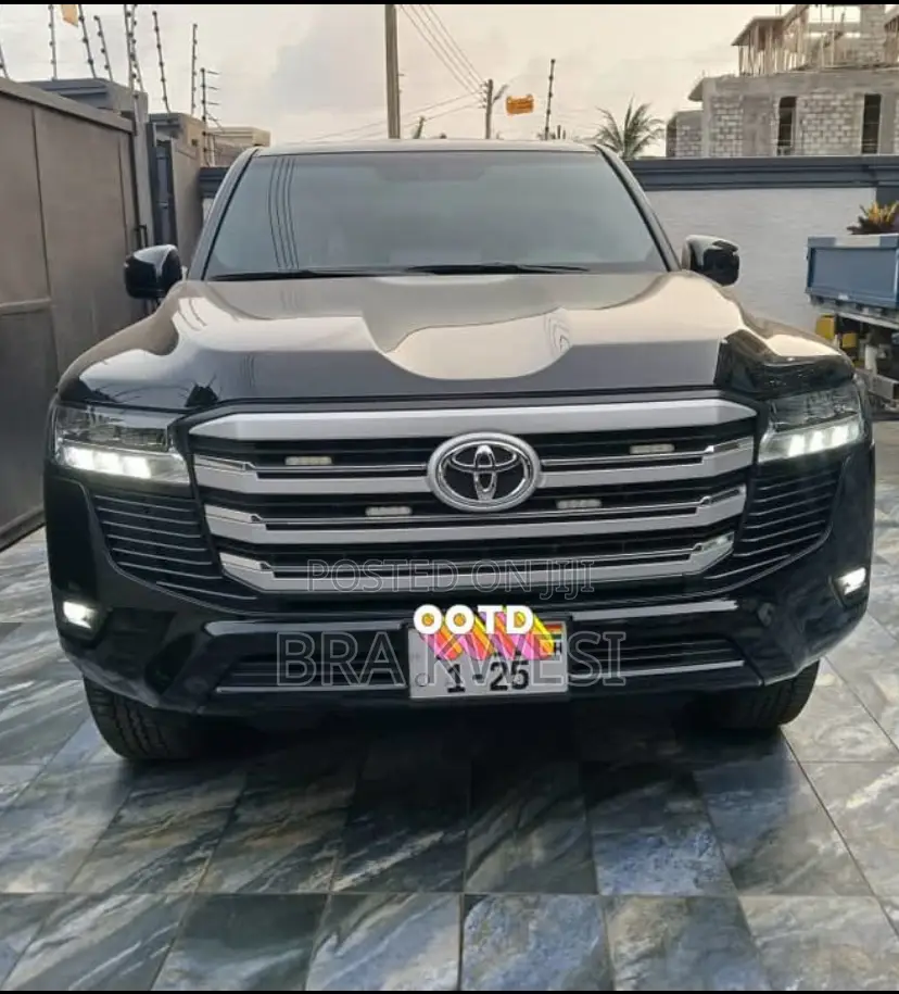 Land Cruiser for Rent