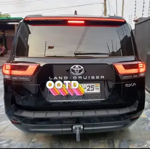 Land Cruiser for Rent