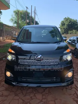 Toyota Voxy 2012 Black