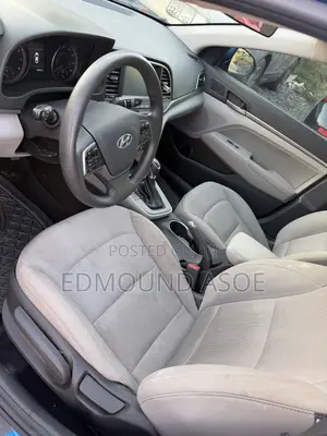 Hyundai Elantra SE 2018 Blue
