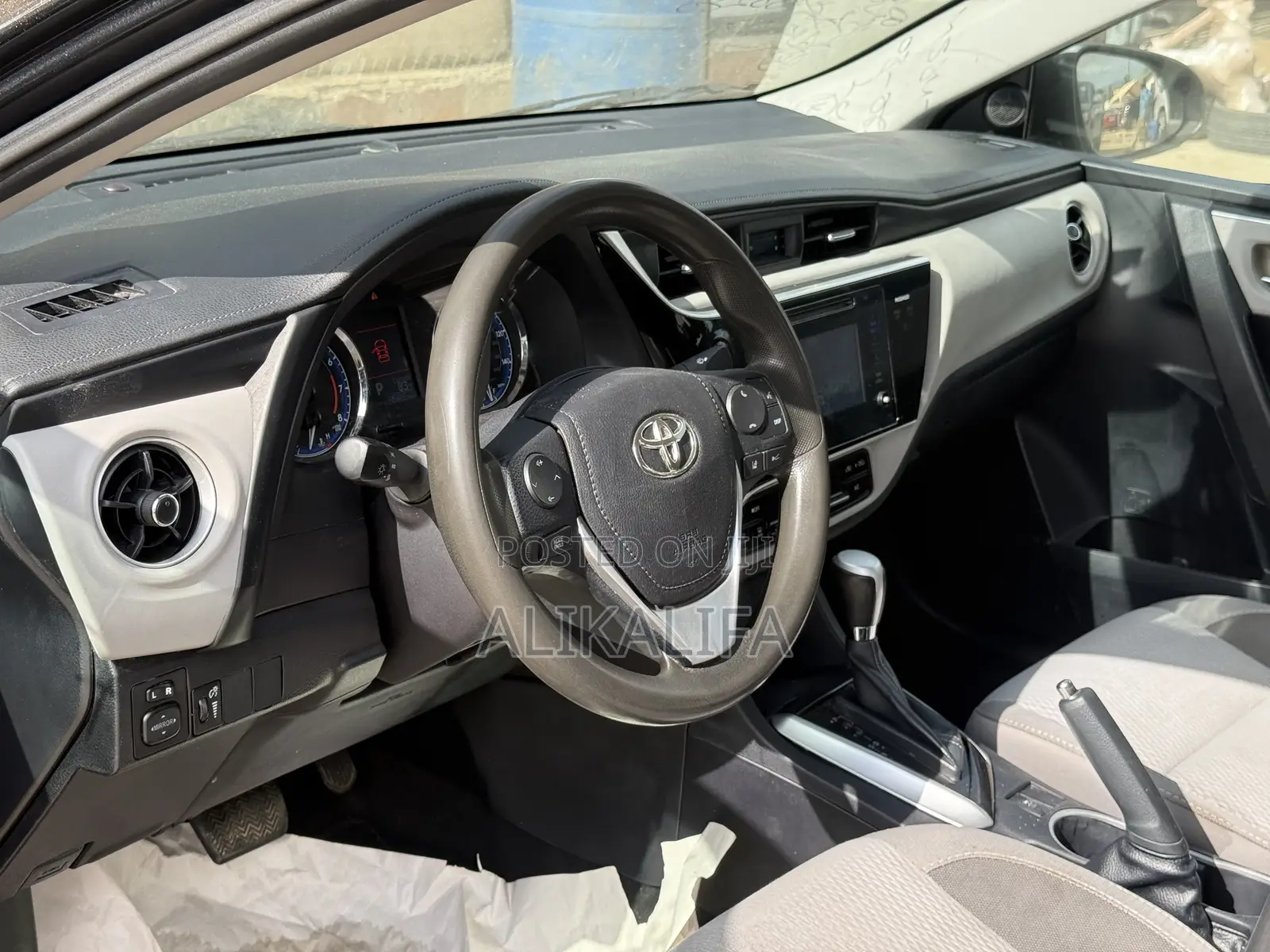 Toyota Corolla L 4dr Sedan (1.8L 4cyl CVT) 2017 Black