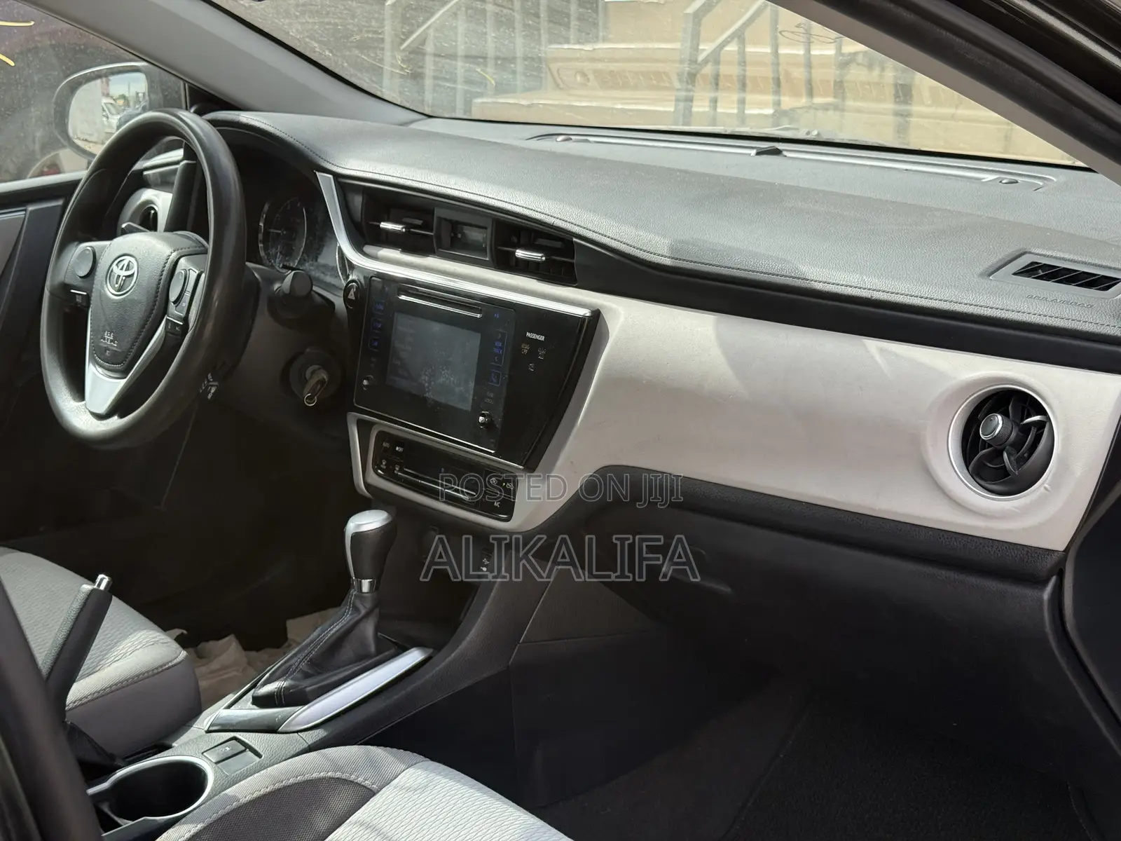 Toyota Corolla L 4dr Sedan (1.8L 4cyl CVT) 2017 Black