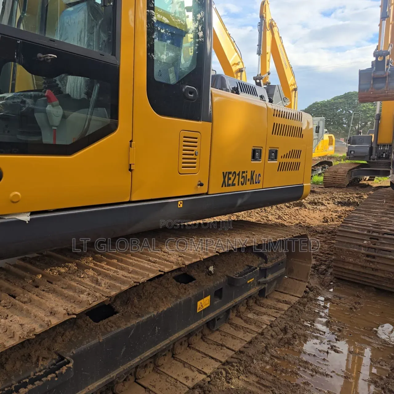 XCMG 215 Excavator for Sale!