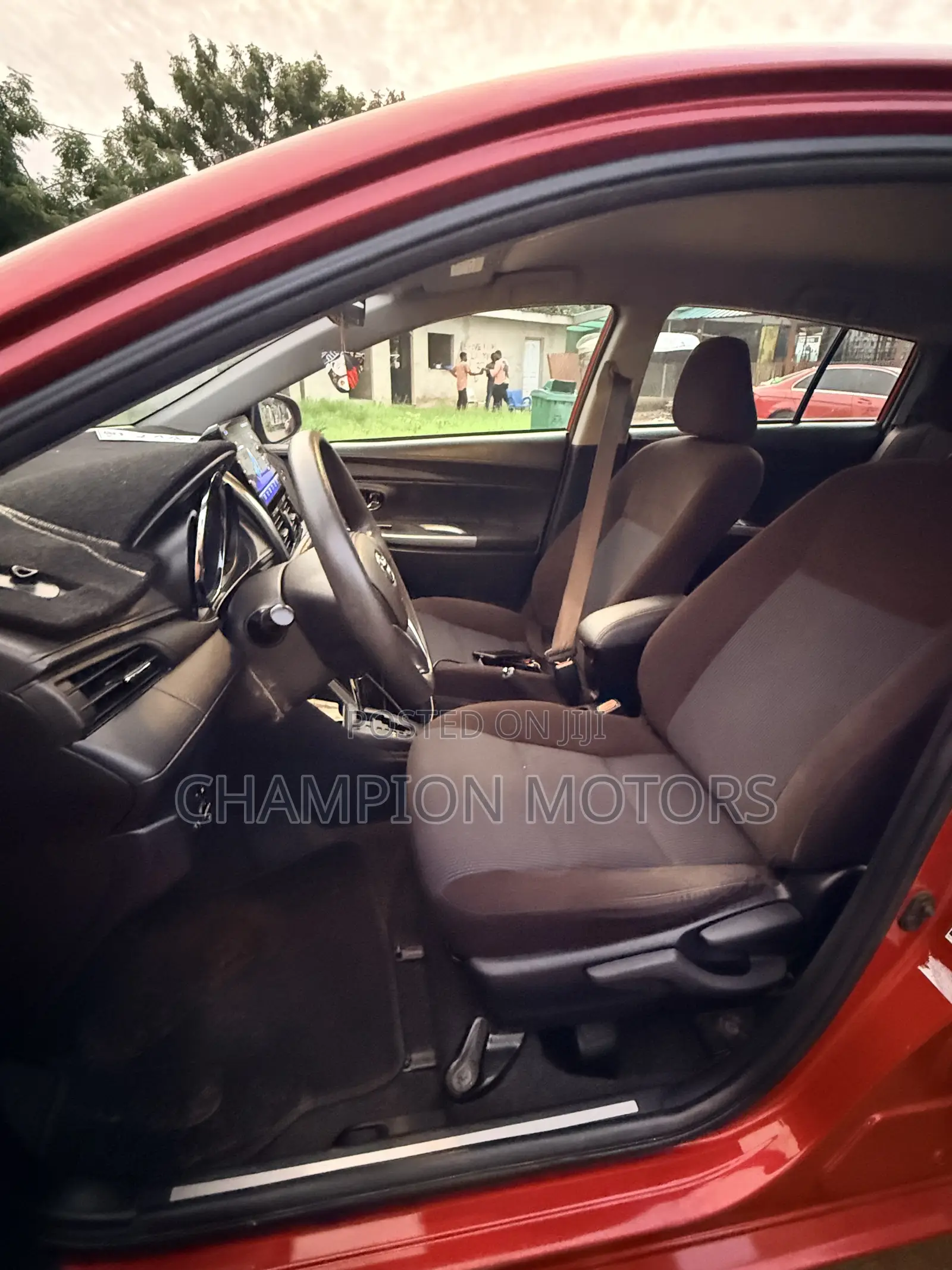 Toyota Yaris 2015 Red
