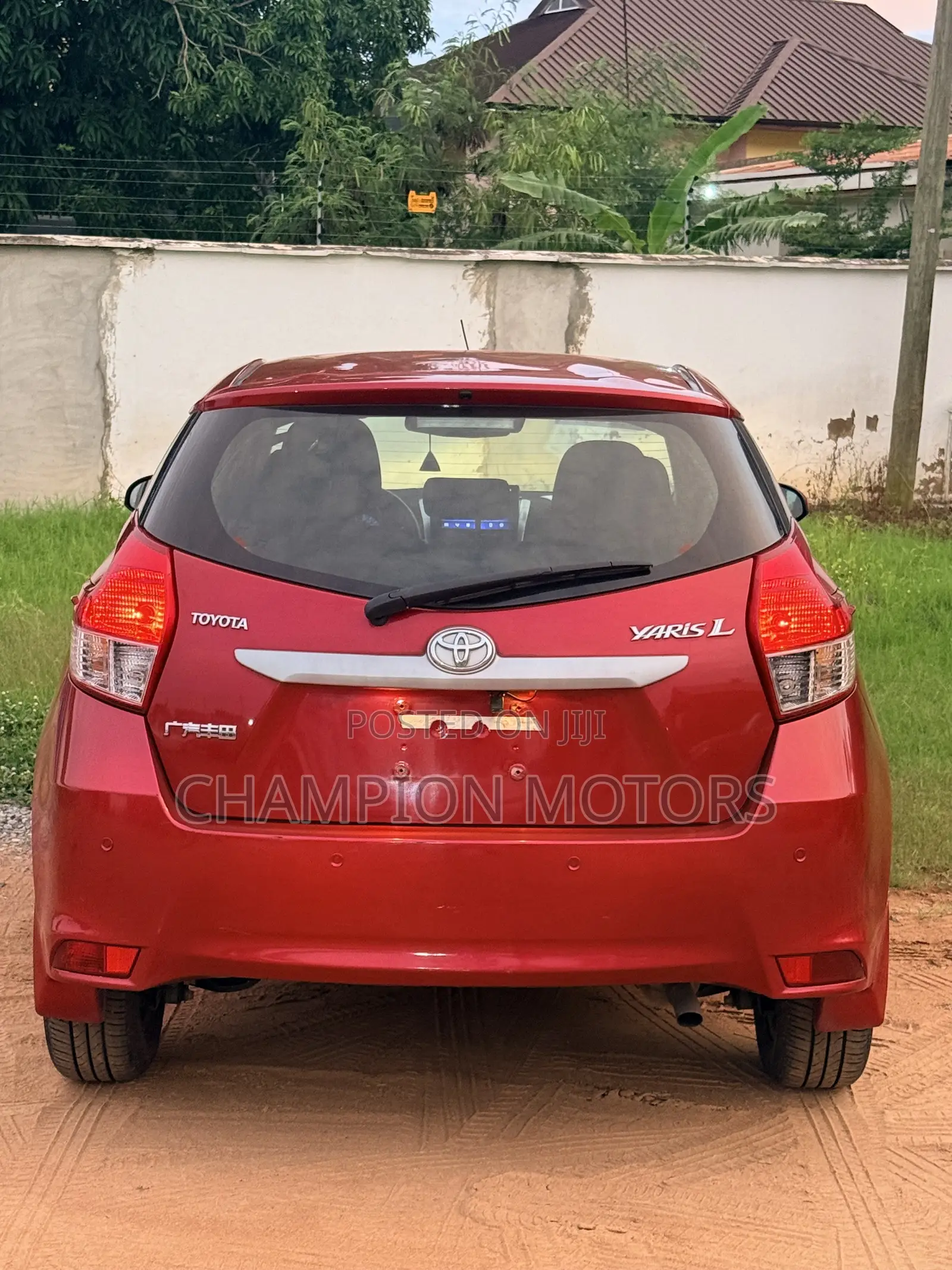 Toyota Yaris 2015 Red