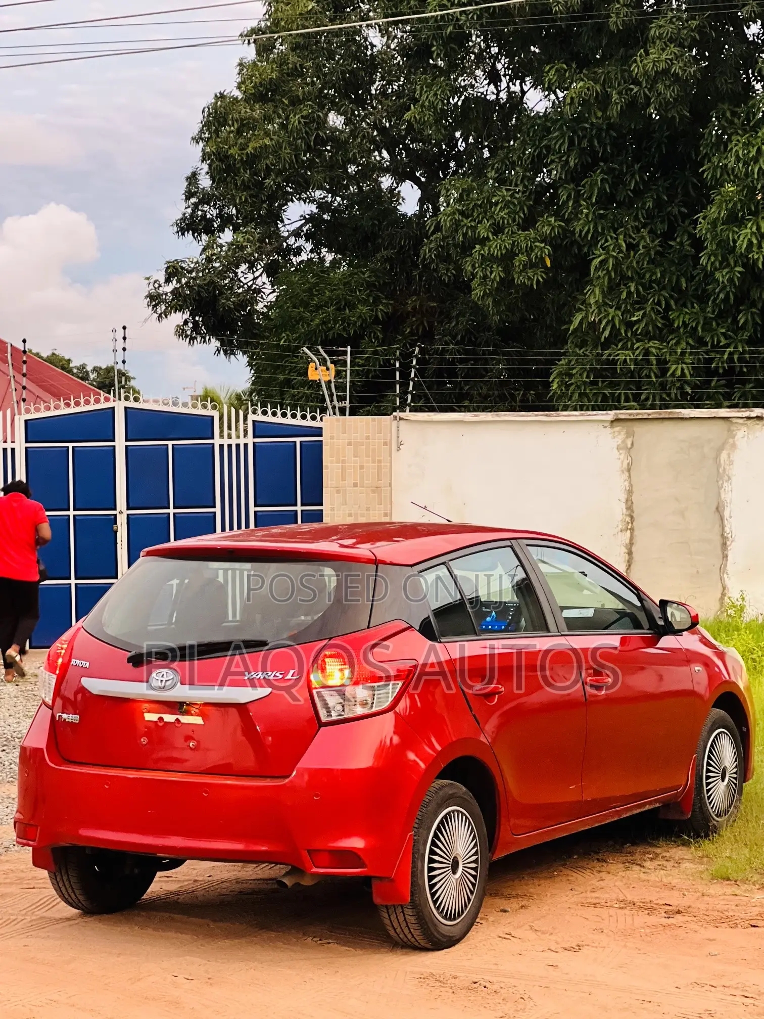 Toyota Yaris 2015 Red