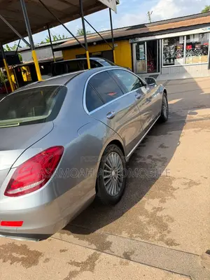 Mercedes-Benz C300 2015 Gray