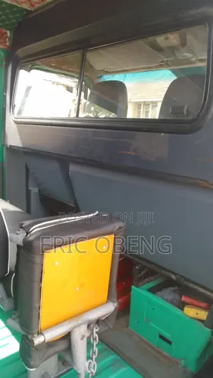 Mercedes-Benz Sprinter 1999 Green