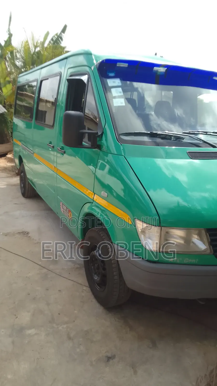 Mercedes-Benz Sprinter 1999 Green