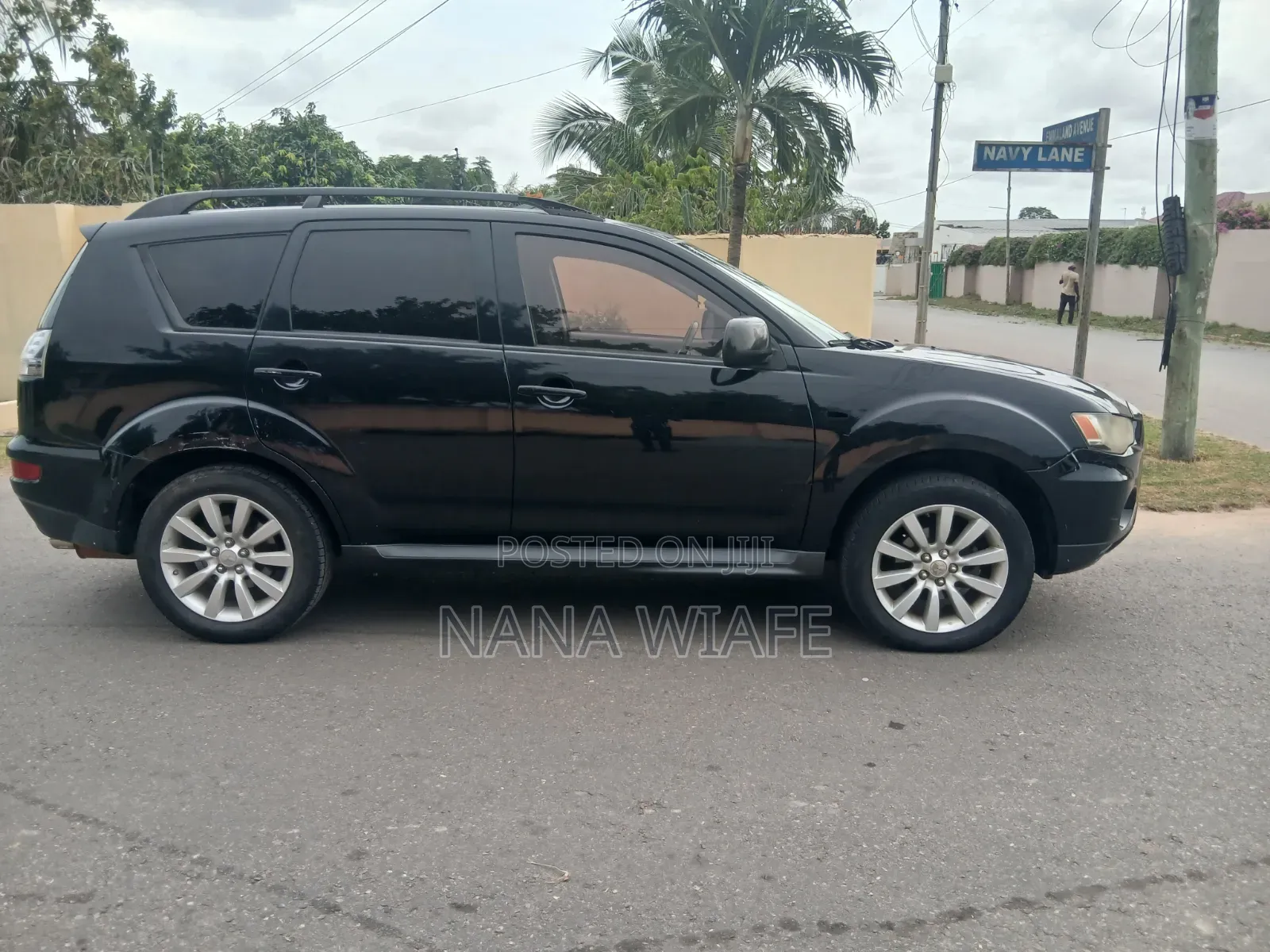 Mitsubishi Outlander SE 2012 Gray