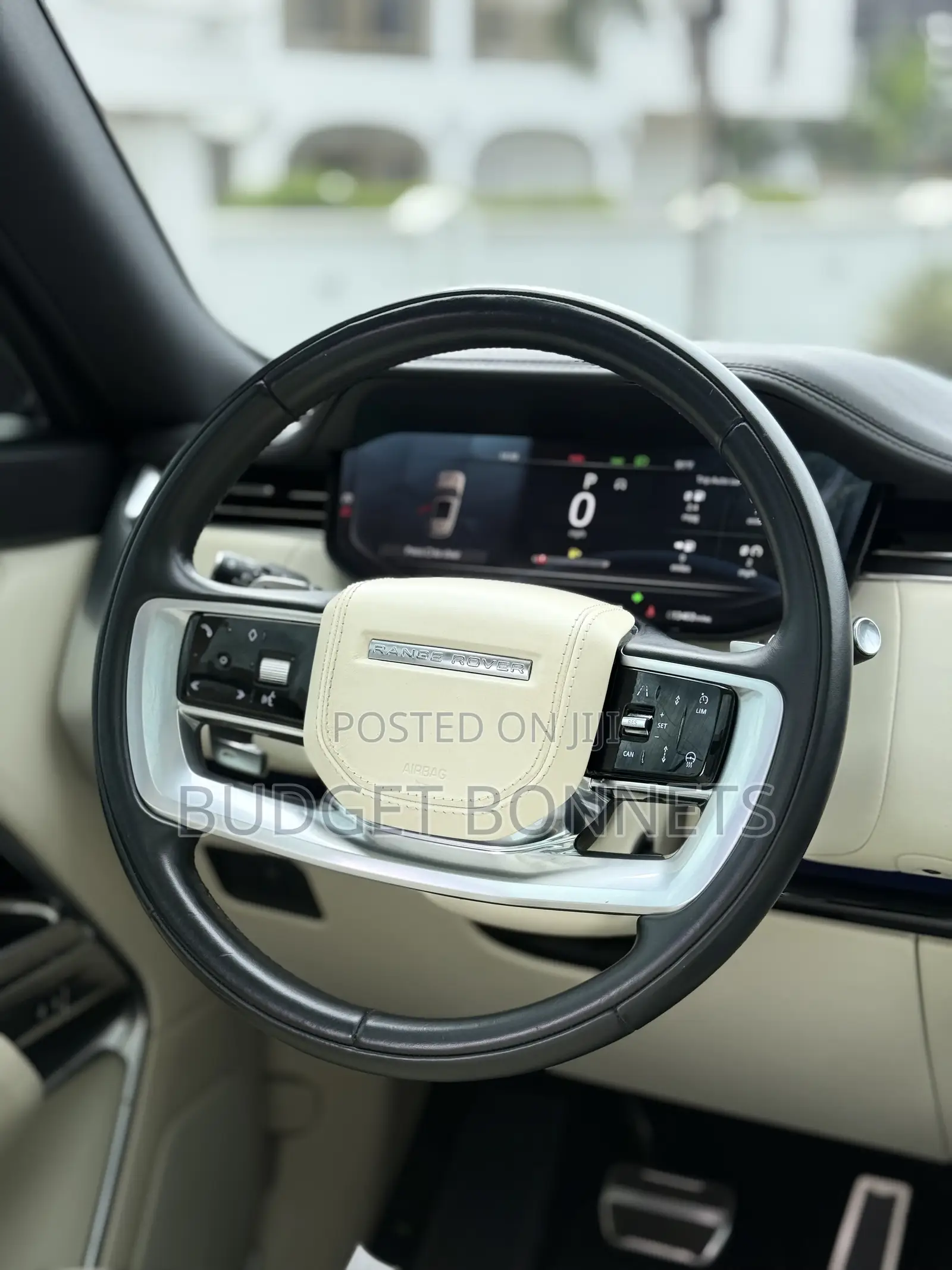 Land Rover Range Rover Vogue 2023 White