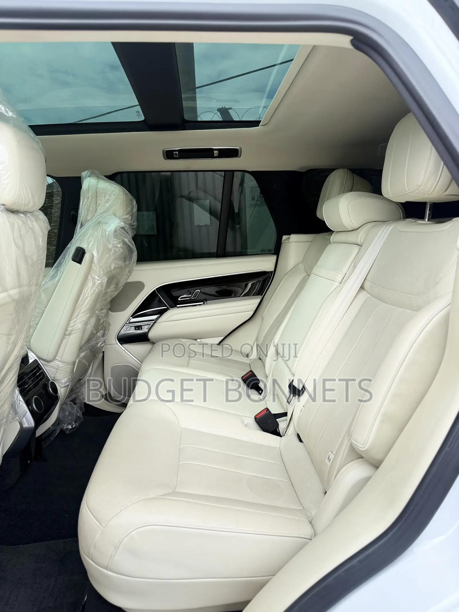 Land Rover Range Rover Vogue 2023 White