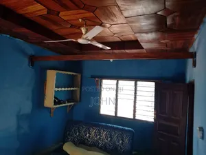 1bdrm Room & Parlour in Survivorestates, School Junction for rent