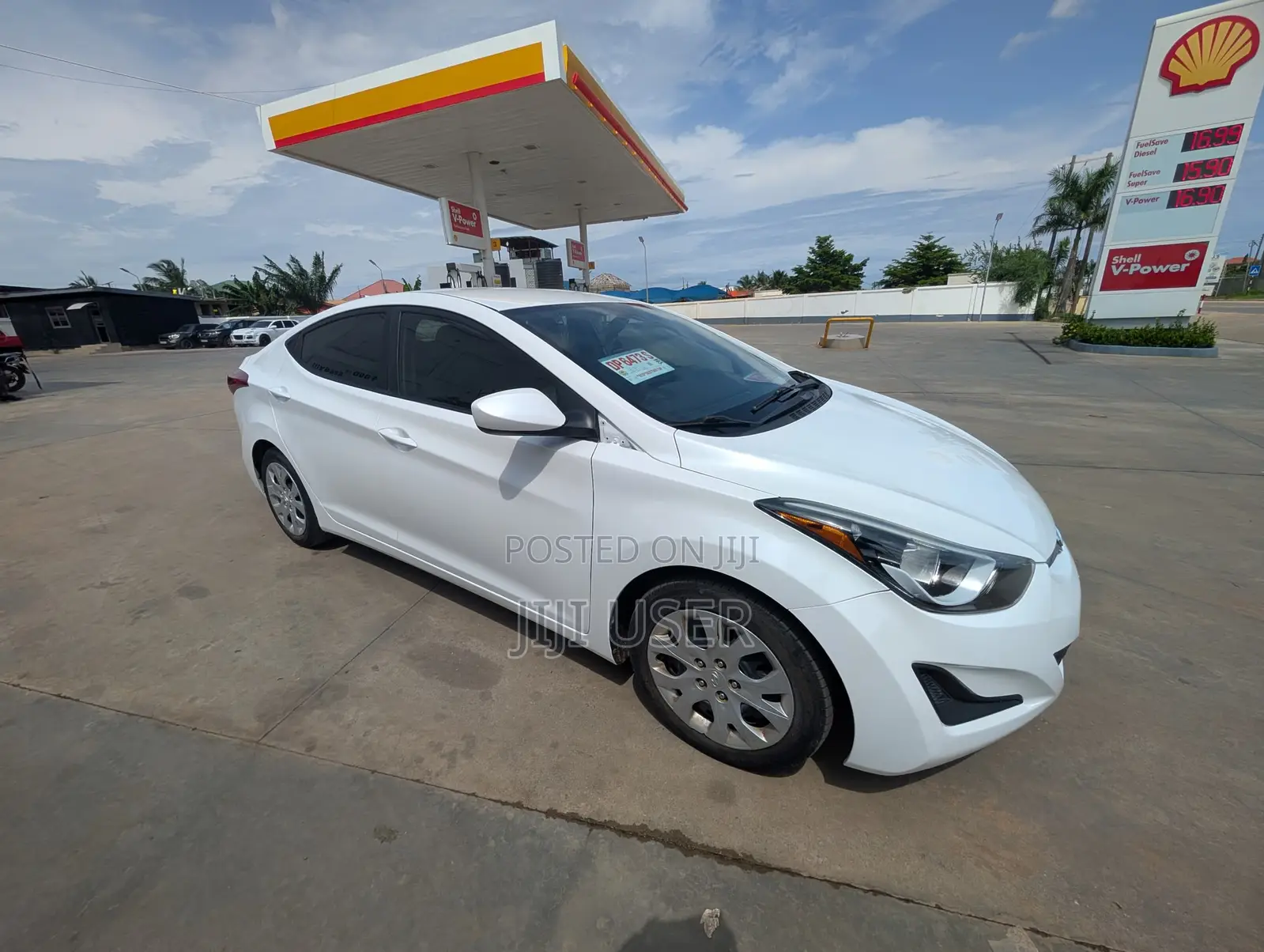 Hyundai Elantra SE Sedan FWD (1.8L 4cyl 6A) 2016 White