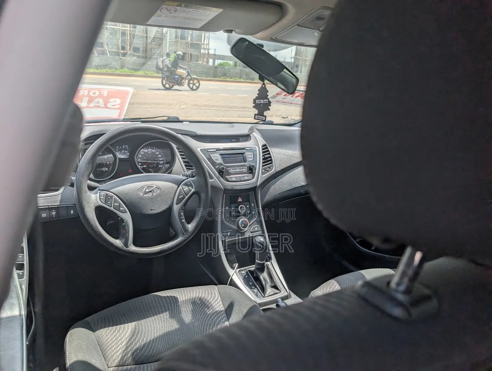 Hyundai Elantra SE Sedan FWD (1.8L 4cyl 6A) 2016 White