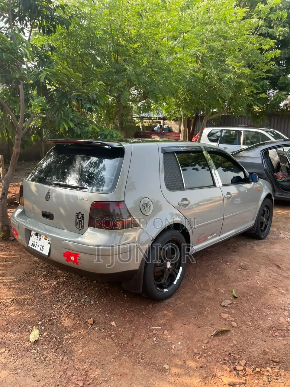 Volkswagen Golf 2.0 GL 3-Door Automatic 2002 Gray