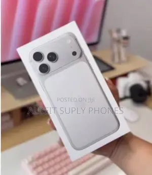 New Apple iPhone 17 Pro Max 256 GB White