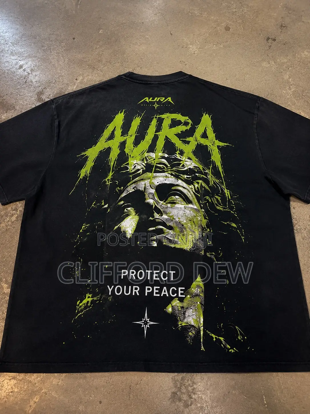 Aura Clothing