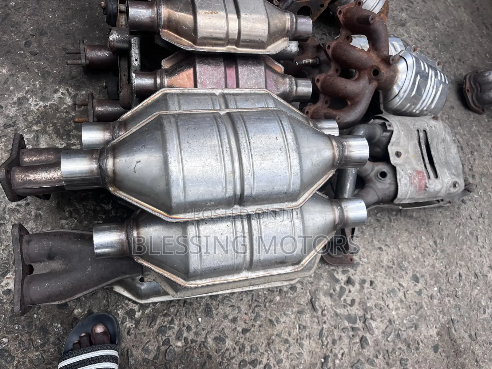 All Car Catalytic Converters Available