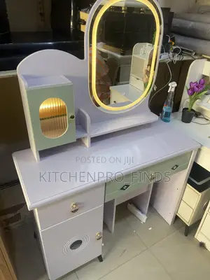 Dresser (Led Light)
