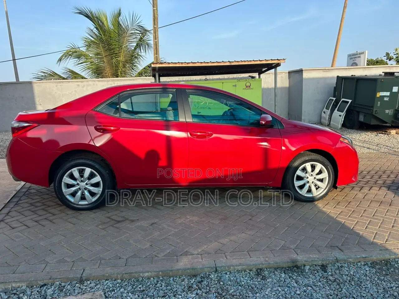 Toyota Corolla LE 4dr Sedan (1.8L 4cyl CVT) 2016 Red
