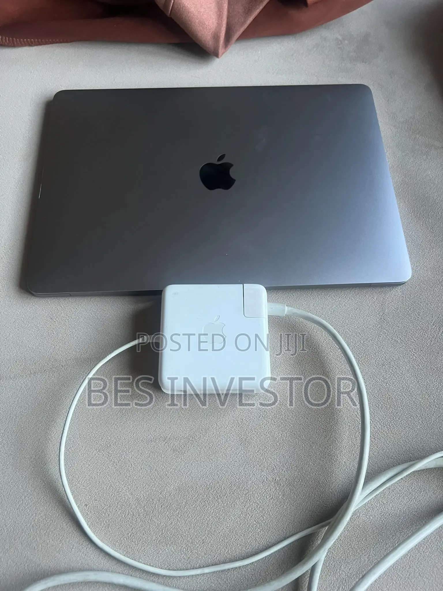 Laptop Apple MacBook Pro 2020 16GB Intel Core i7 HDD+SSD 256GB