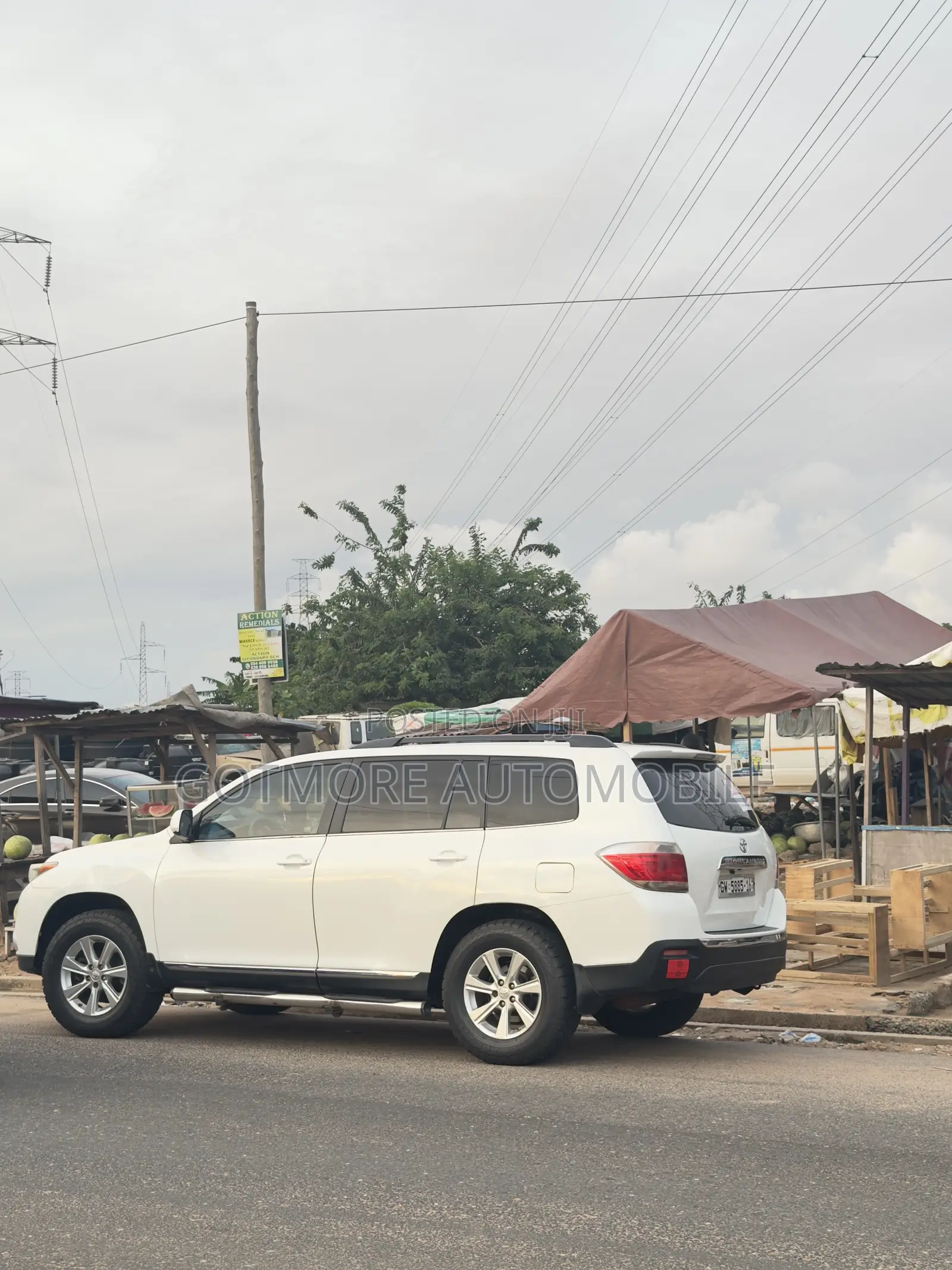 Toyota Highlander Limited 2012 White