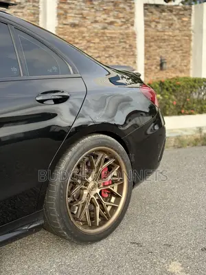 Mercedes-Benz C63 2019 Black