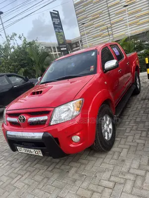 Toyota Hilux 3.0 D-4D 4x4 2012 Red