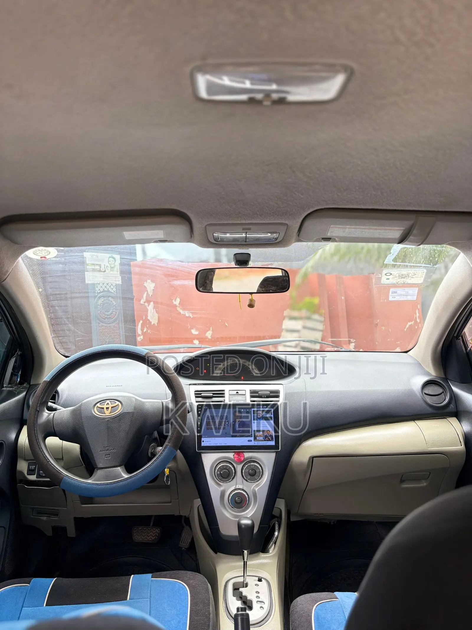 Toyota Belta 2010 Silver